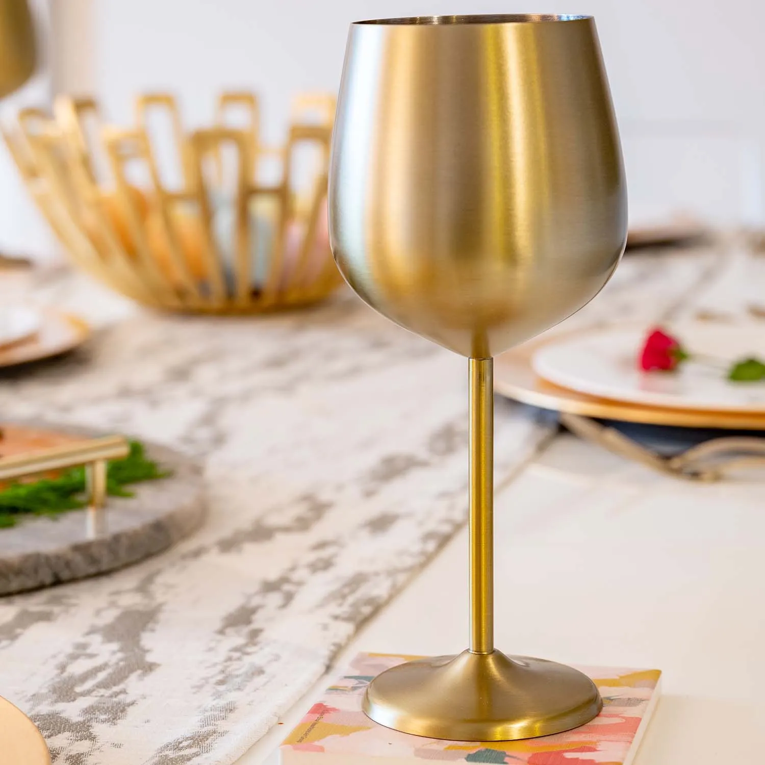 18 Oz Gold Stainless Wine Glasses, Set of 4