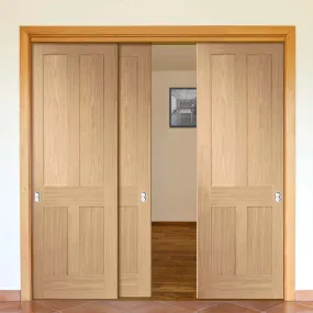 Bespoke Pass-Easi Victorian 4P Oak Shaker - 3 Sliding Doors and Frame Kit