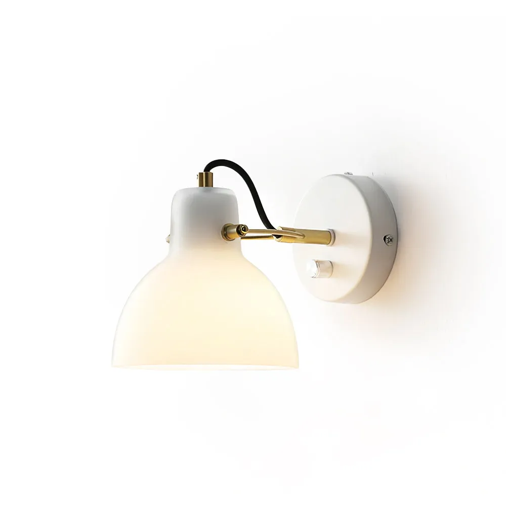 Daniel Wall Lamp