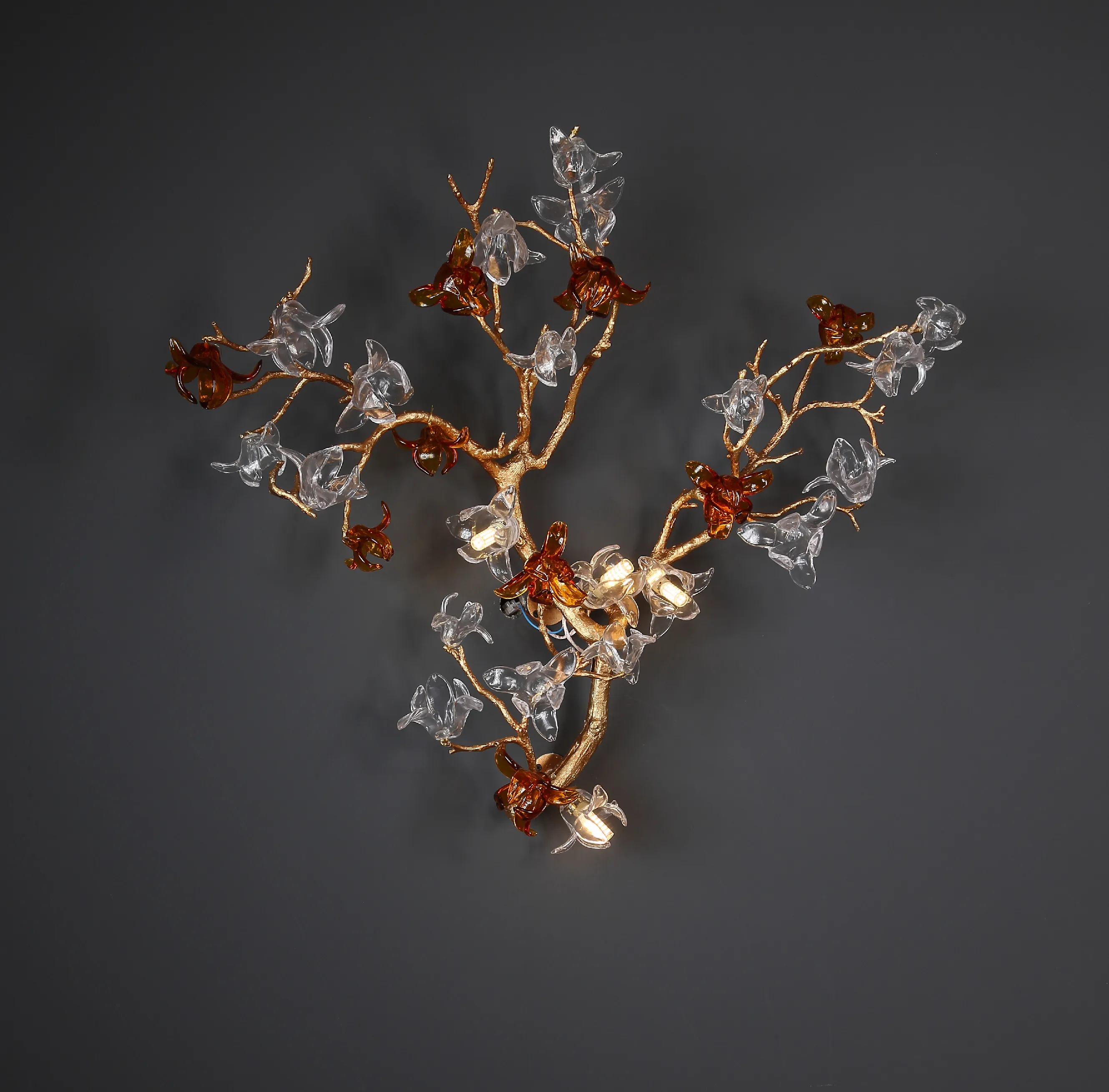 Designer Recommended Art Design Brass Branches Flower Wall Lamp