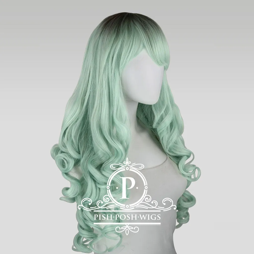 Elizabeth - Mint Wig