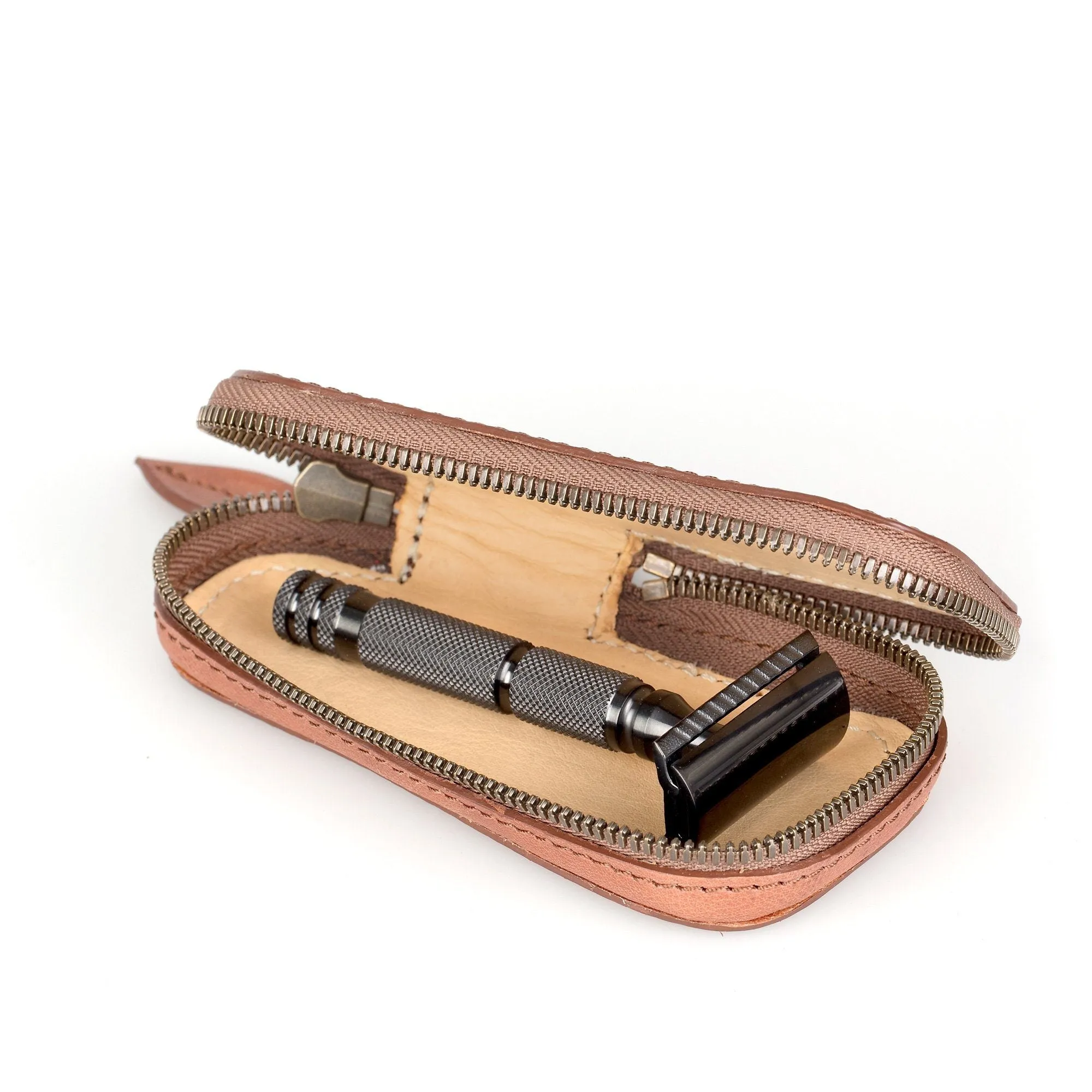 Fendrihan Leather Zip Safety Razor Case by Ruitertassen and Fendrihan Stainless Steel Razor, Save $10