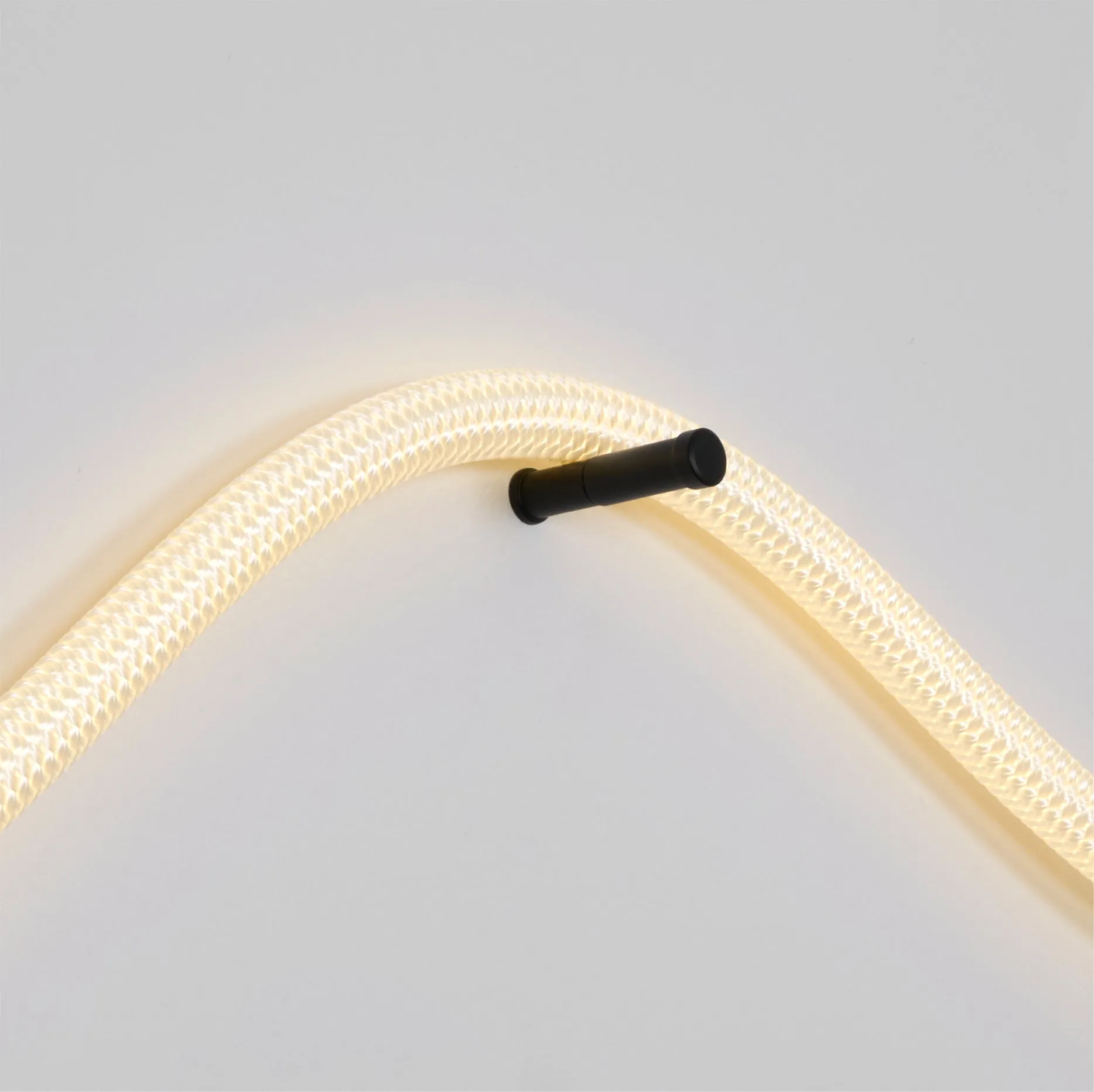 Flecto Tube Wall Lamp