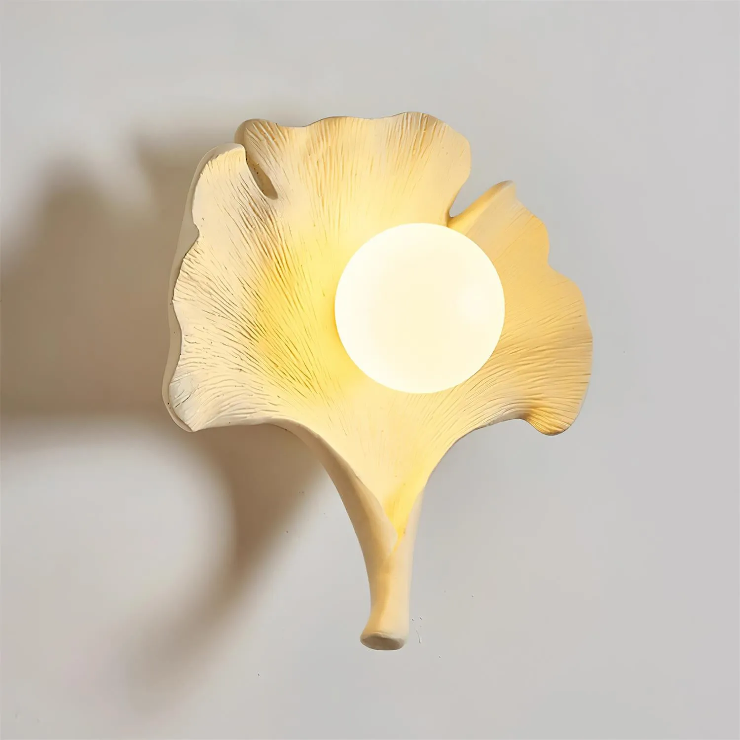 Ginkgo Leaf Wall Lamp 9.8″