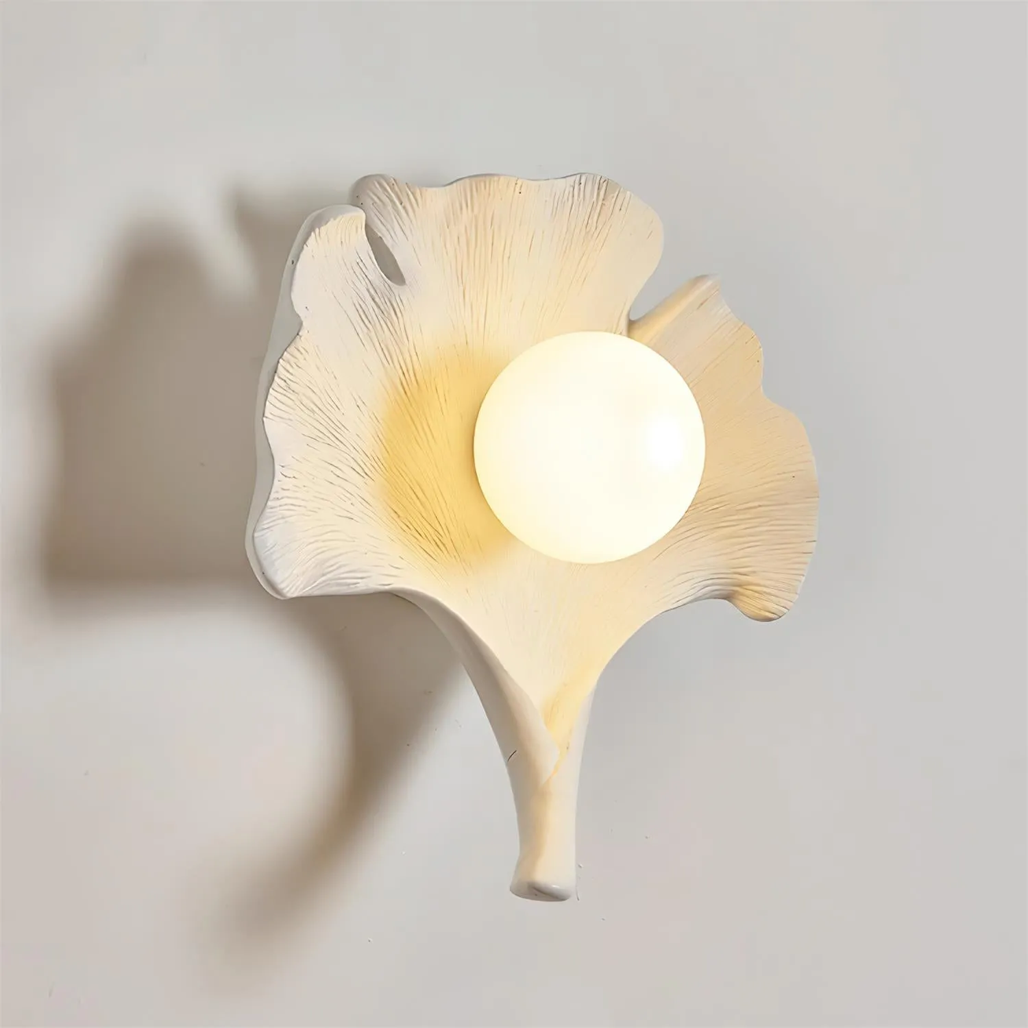 Ginkgo Leaf Wall Lamp 9.8″