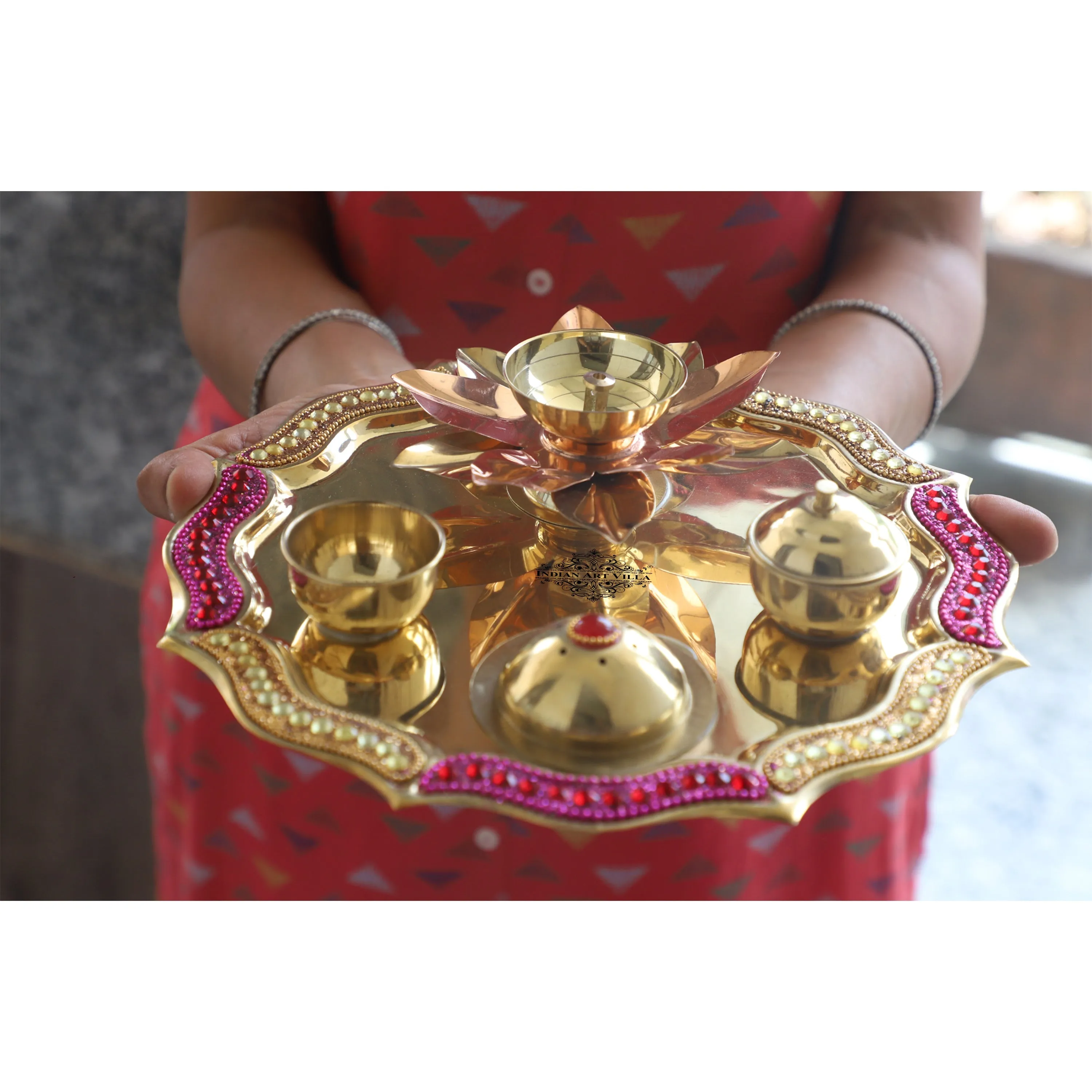 Indian Art Villa Pure Brass Handmade Designer Pooja, Aarti Thali Set Designer Borders, Spiritual Item, 25.40 CMS