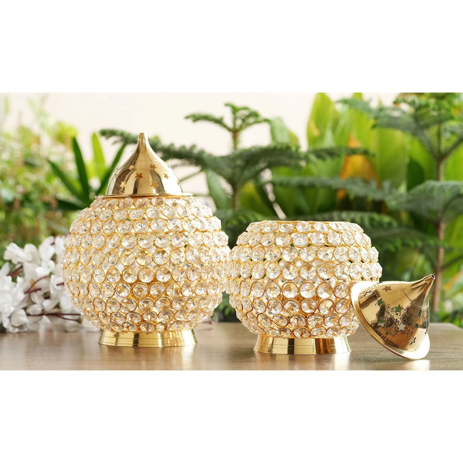 IndianArtVilla Pure Brass Diya, Crystal Matka Design, Oil Lamp For pooja Diwali